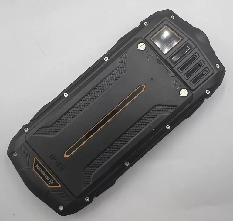 telefon-hammer-cross-przekatna-ekranu-24