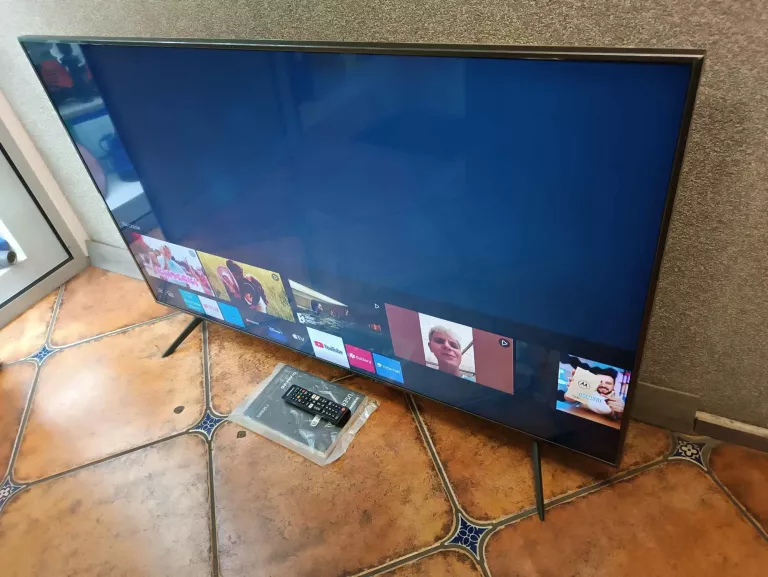 TELEWIZOR SAMSUNG UE55TU7172UXXH + PILOT
