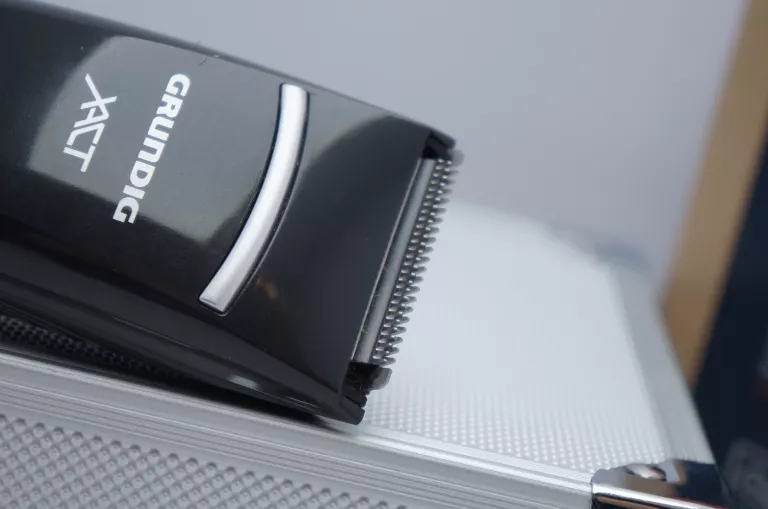 MASZYNKA DO WŁOSÓW GRUNDIG MX3342