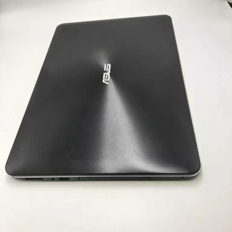 LAPTOP ASUS A555L I3-4005/4GB/HDD/NVIDA GEFORCE 920 M/WIN 10 HOME