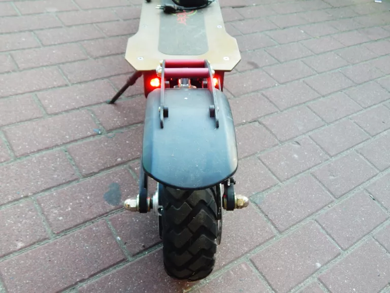 HULAJNOGA ELEKTRYCZNA ECORIDER L8A 1600W