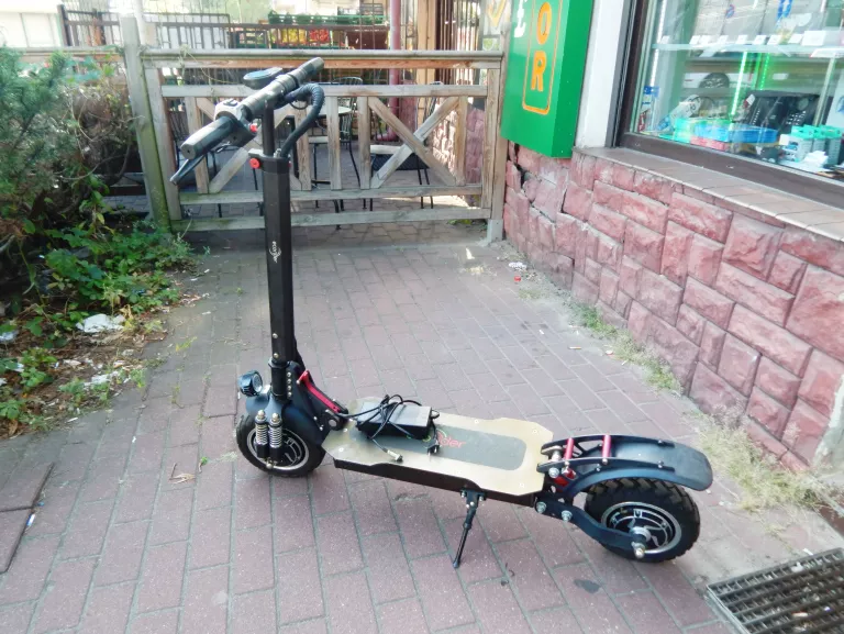 HULAJNOGA ELEKTRYCZNA ECORIDER L8A 1600W