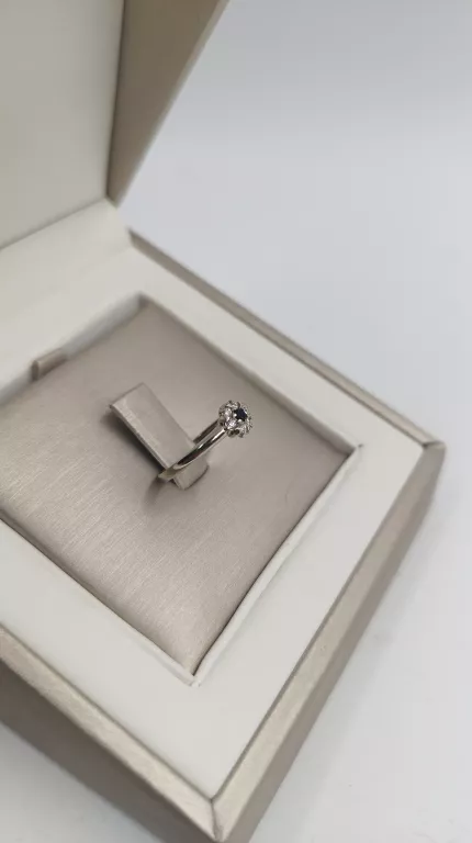 WYRÓB JUBILERSKI PIERSCIONEK 585 DIAMENTY + SZAFIR