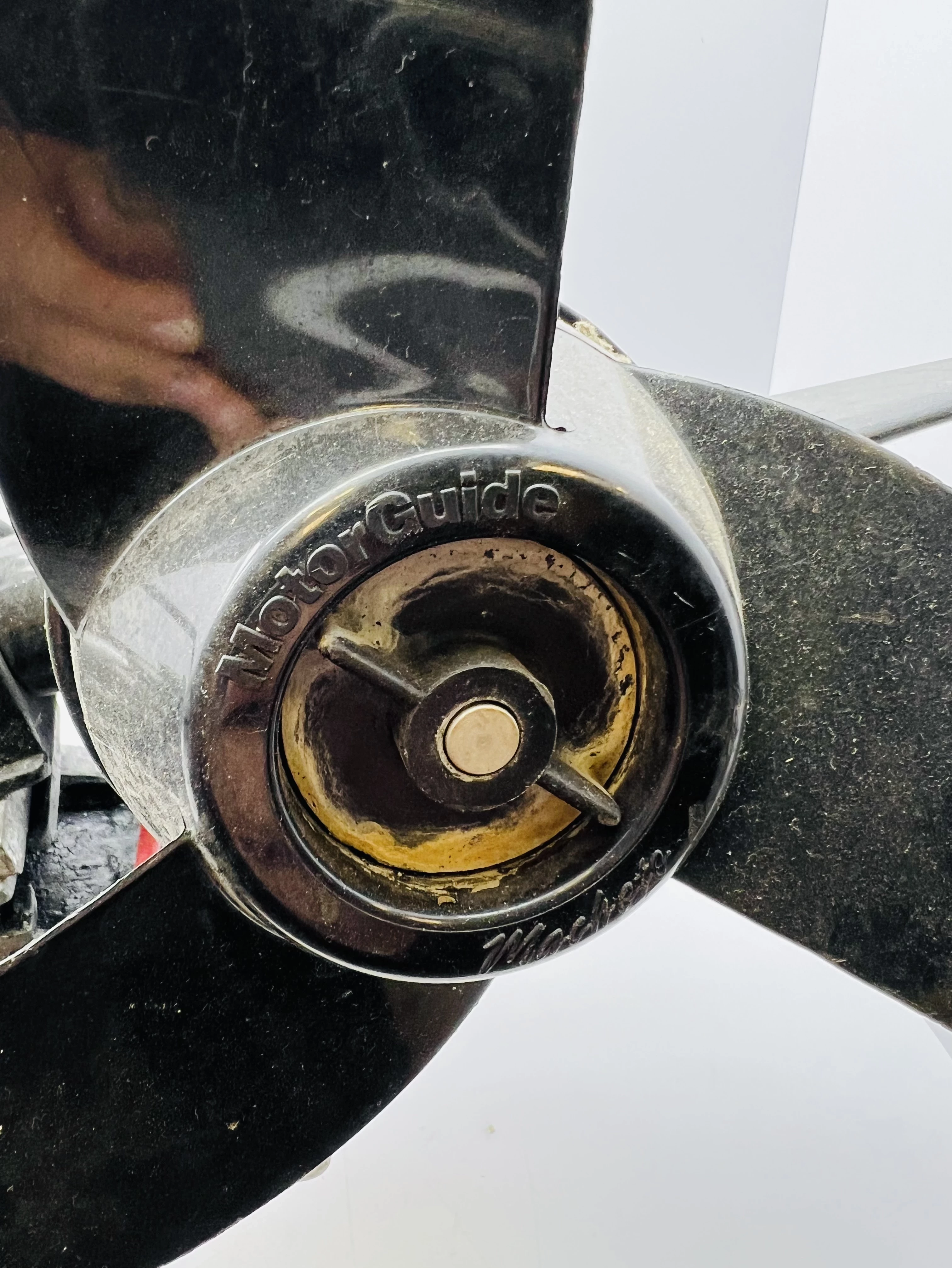 silnik-elektryczny-do-lodki-motorguide-thruster-36-lbs-kod-producenta-eth-000001