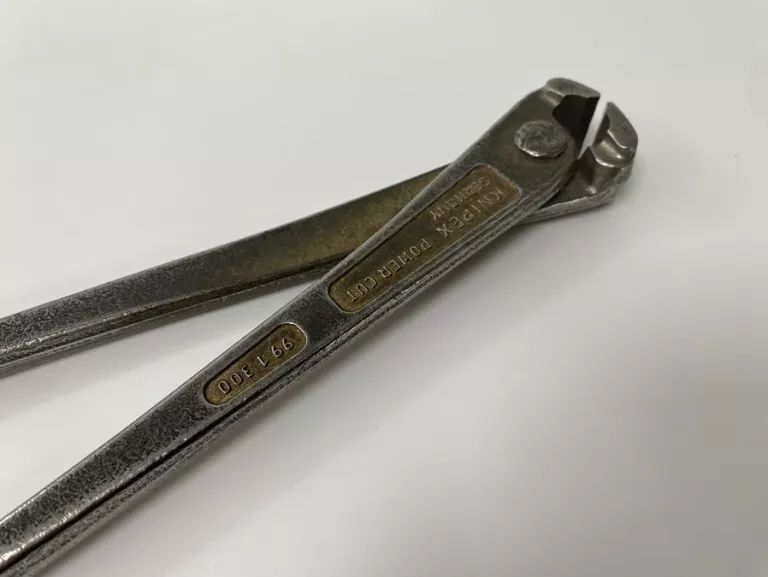 CĘGI ZBROJARSKIE KNIPEX 991 300