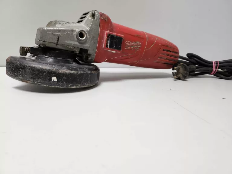 SZLIFIERKA KĄTOWA 1000W 125MM MILWAUKEE AG10-125EK