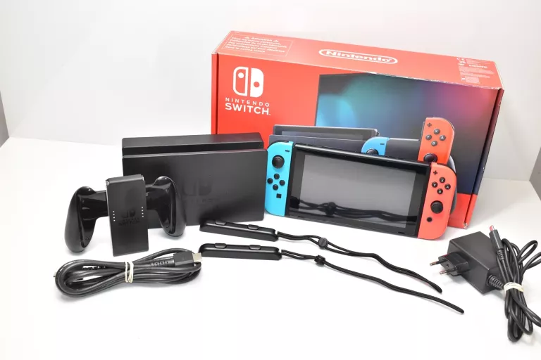 KONSOLA NINTENDO SWITCH HAC-002 PUDEŁKO KOMPLET | Konsole