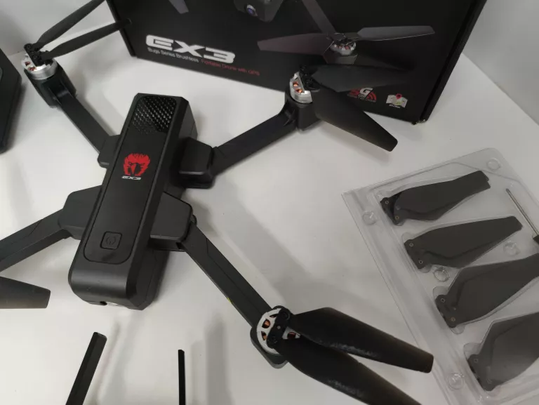dron-eachine-ex3-product-id-018b36f3-9587-400c-b055-25781810d584