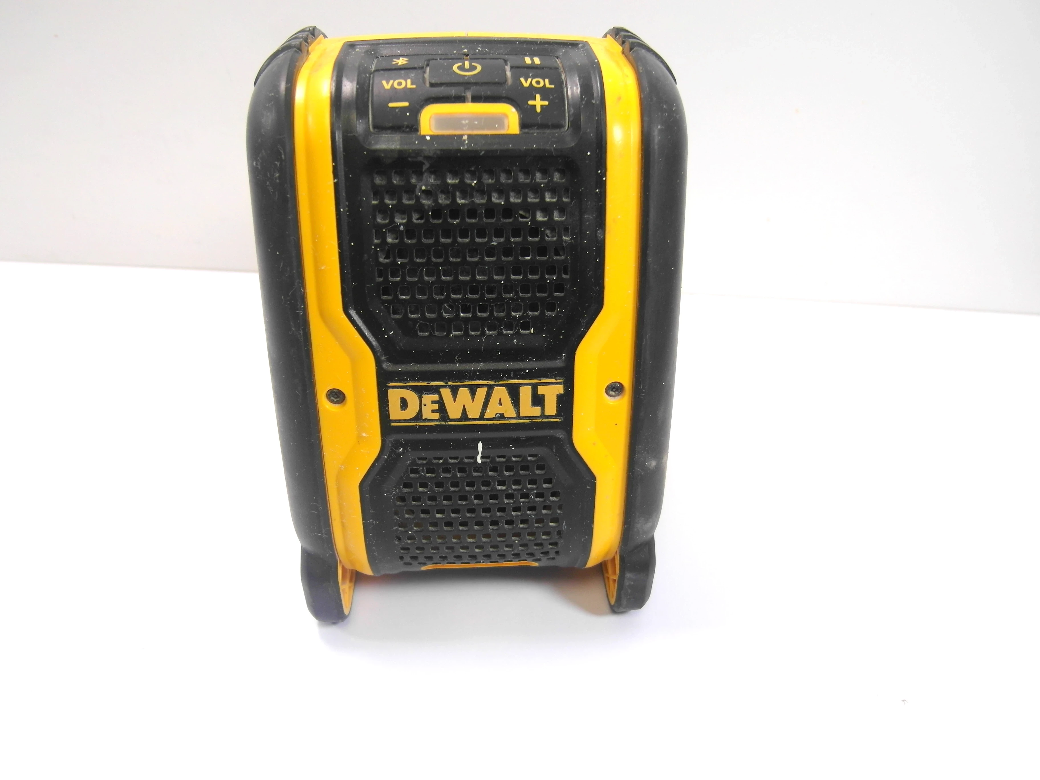 glosnik-budowlany-bt-dewalt-dcr006-aku-4ah-bielnikowa-4-dzialdowo