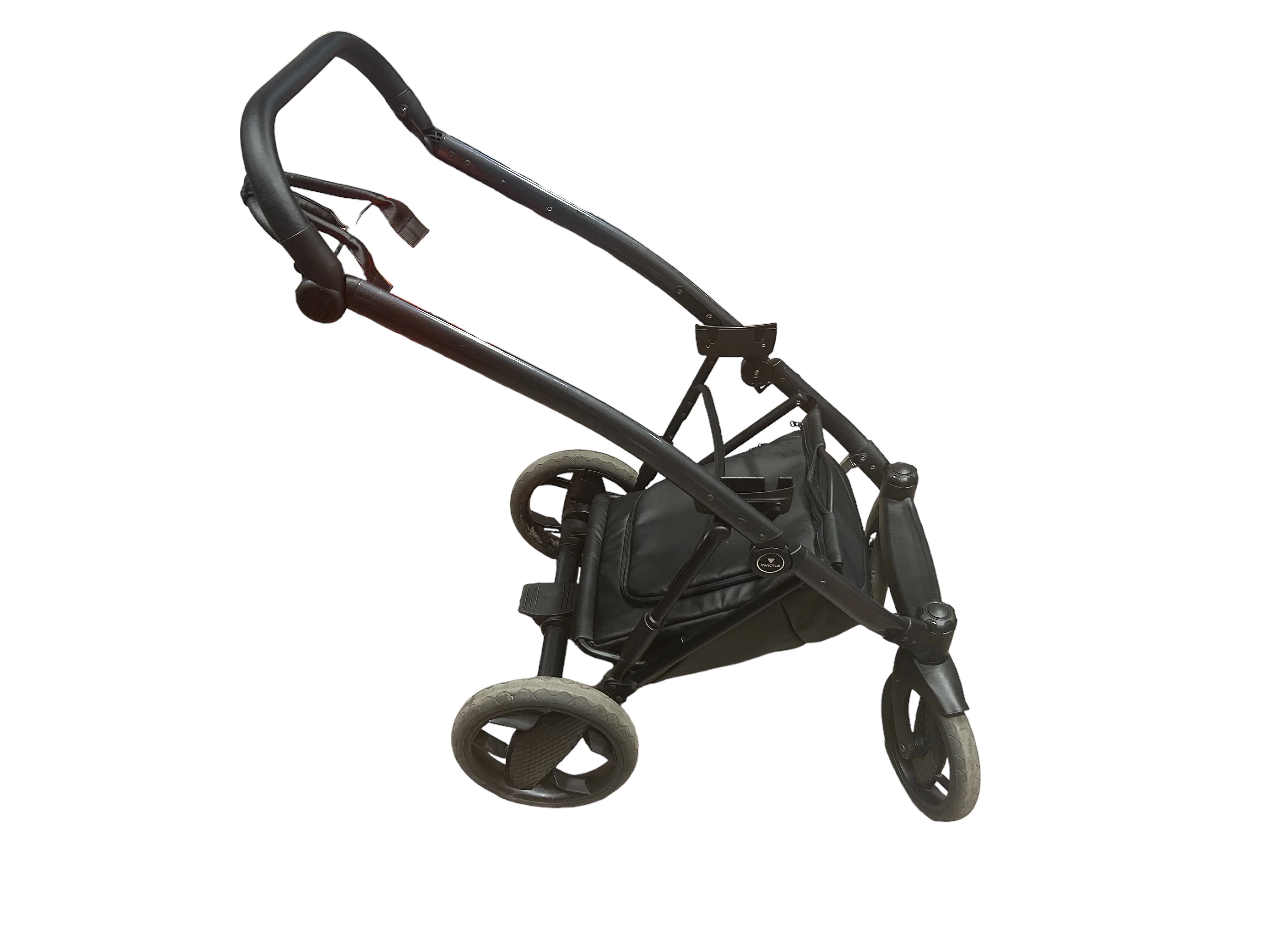 tako-invictus-20-wozek-gleboko-spacerowy-2w1-elementy-zestawu-207138-2