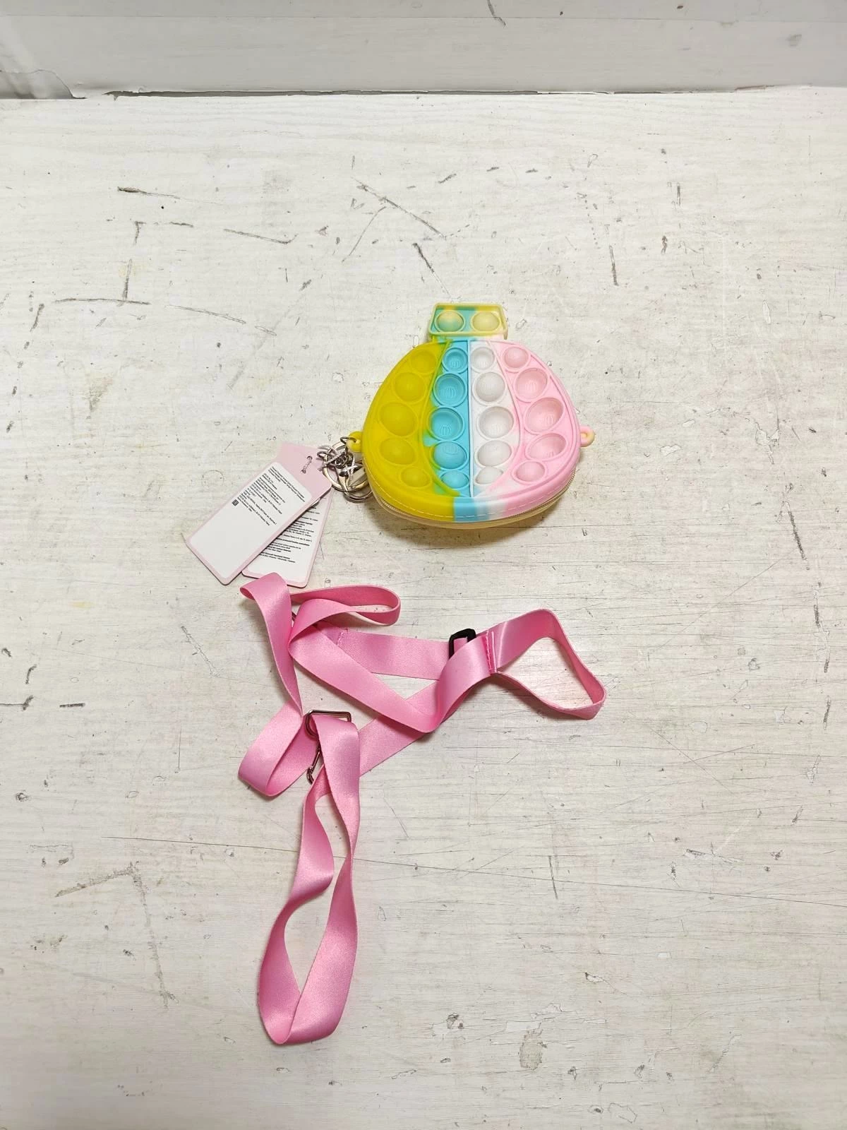 ananasowa-torebka-dziecieca-zolty-pop-it-polecam-osiedle-kombatantow-7c-krakow