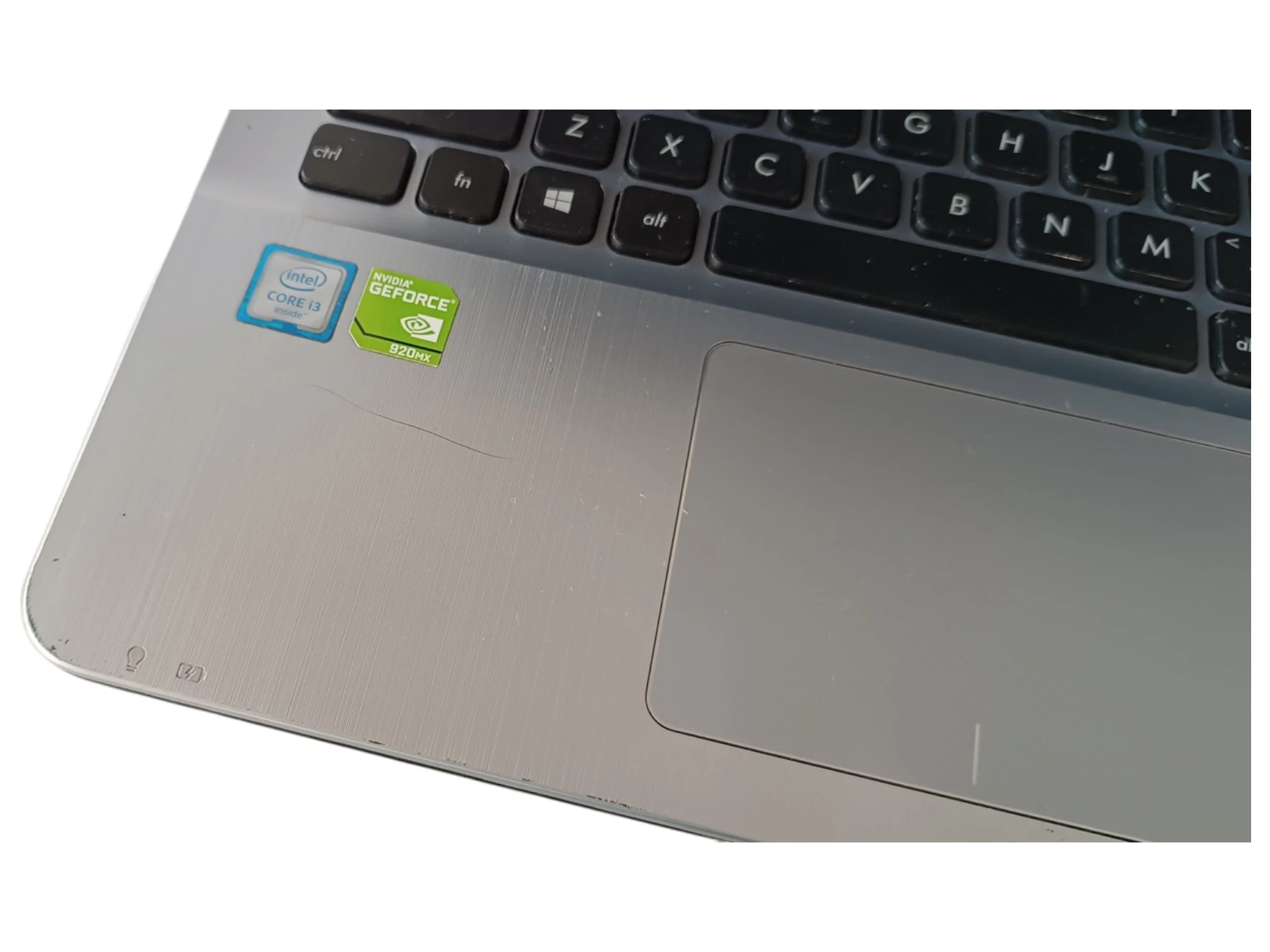 laptop-asus-f541u-wielkosc-pamieci-ram-4-gb