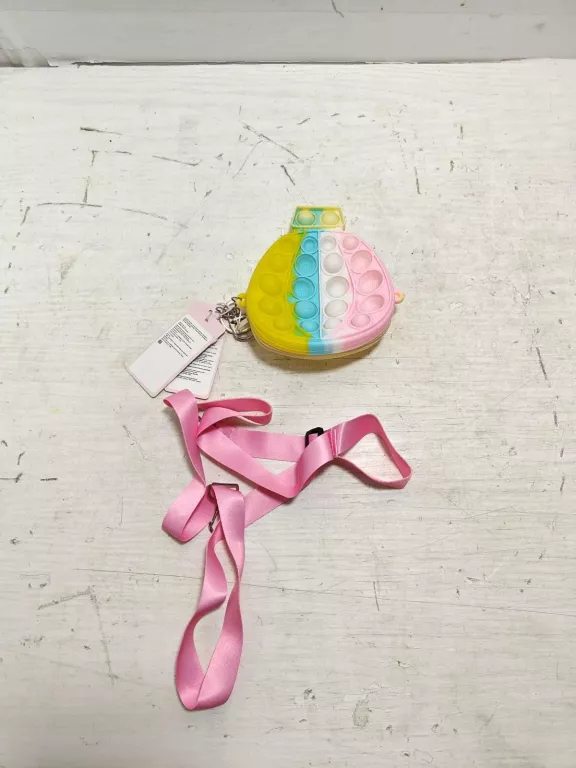 ananasowa-torebka-dziecieca-zolty-pop-it-polecam-osiedle-kombatantow-7c-krakow