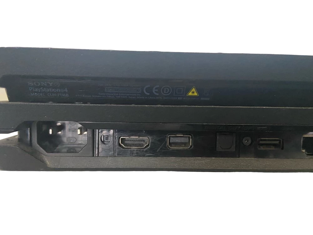 konsola-ps4-pro-1tb-pad-wersja-playstation-4-pro