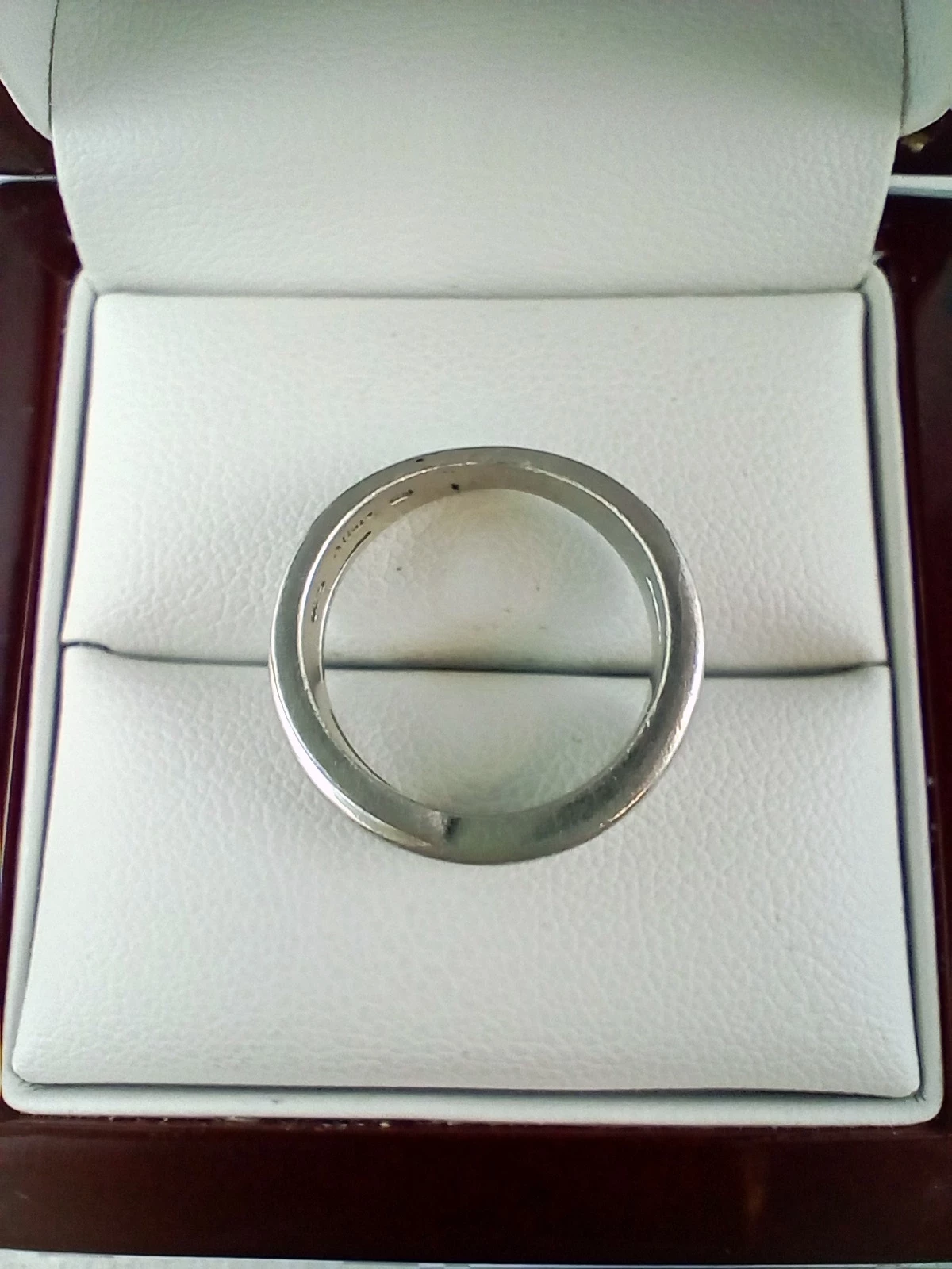 srebrny-pierscionek-z-mikro-oczkiem-925-484g-r12-rodzaj-2205-2