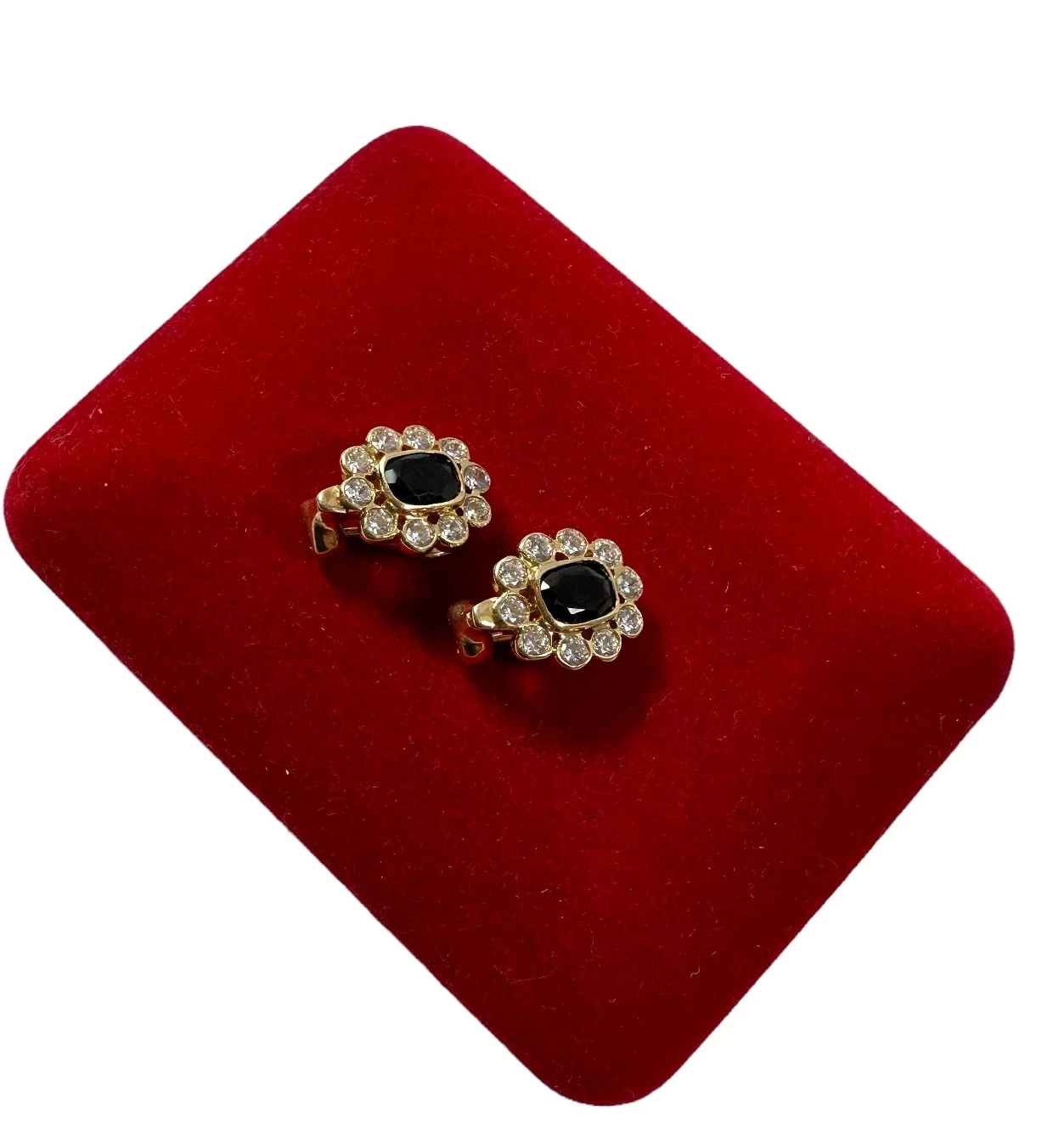 zlote-kolczyki-klipsy-proby-585-rodzaj-zapiecia-zatrzask