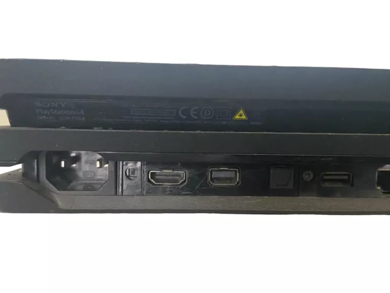 konsola-ps4-pro-1tb-pad-wersja-playstation-4-pro