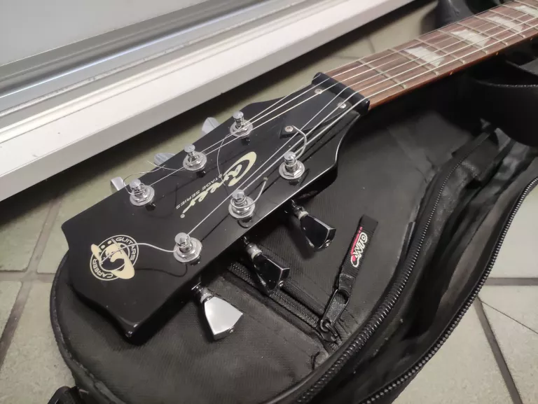 GITARA ELEKTRYCZNA CAREER STAGES