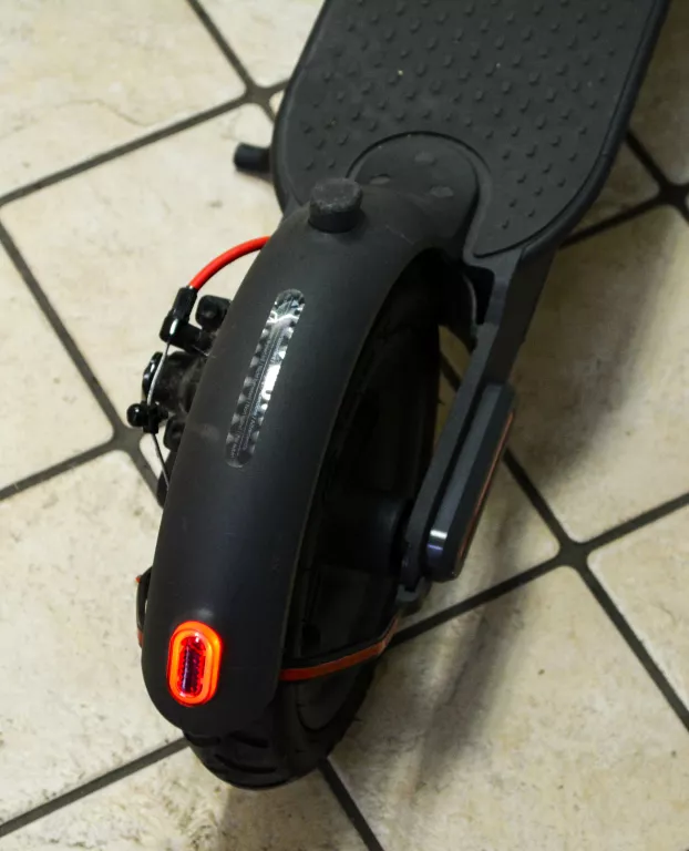 HULAJNOGA XIAOMI MI ELECTRIC SCOOTER PRO 2