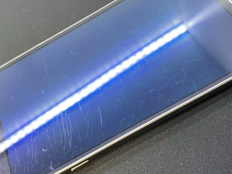 TELEFON SAMSUNG GALAXY J7