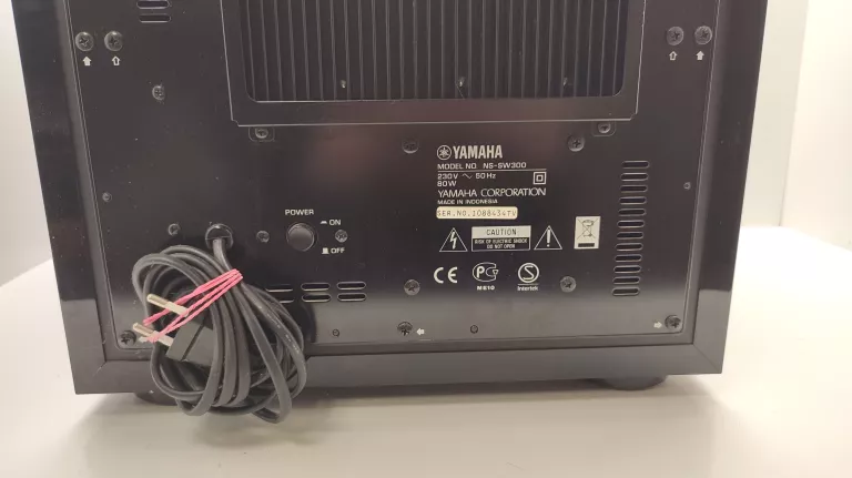 SUBWOOFER YAMAHA NS-SW300 CZARNY