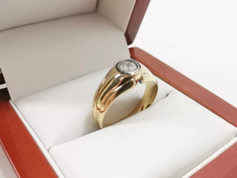 zloty-pierscionek-z-brylantem-585-469g-13r-material-zloto