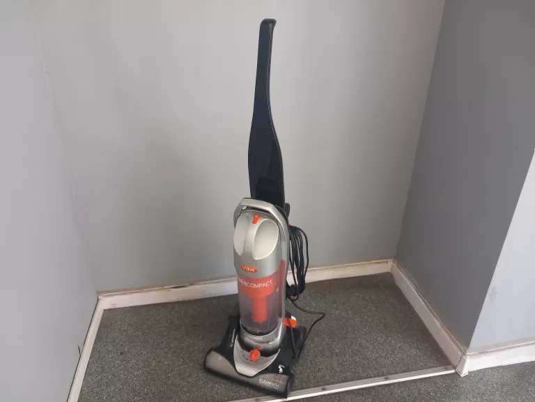 ODKURZACZ PIONOWY VAX POWER COMPACT
