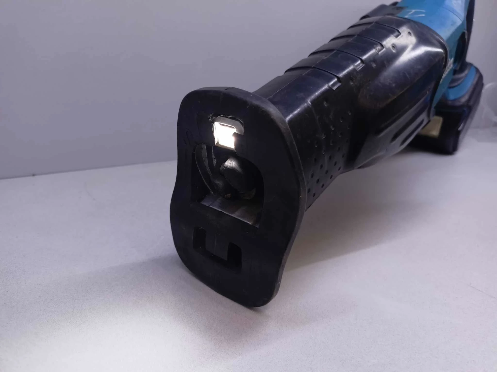 pila-szablasta-makita-makita-djr181-product-id-118be11b-7db6-40be-a764-01bf5d128637