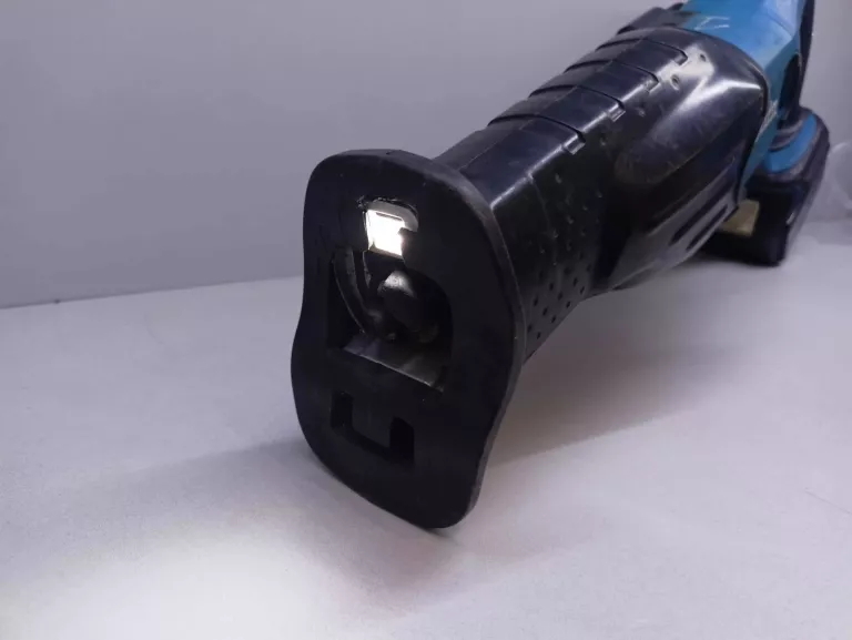 pila-szablasta-makita-makita-djr181-product-id-118be11b-7db6-40be-a764-01bf5d128637