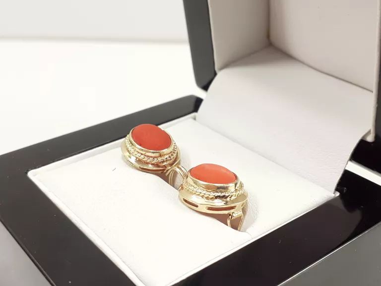 piekne-zlote-kolczyki-z-koralem-585-401g-material-zloto