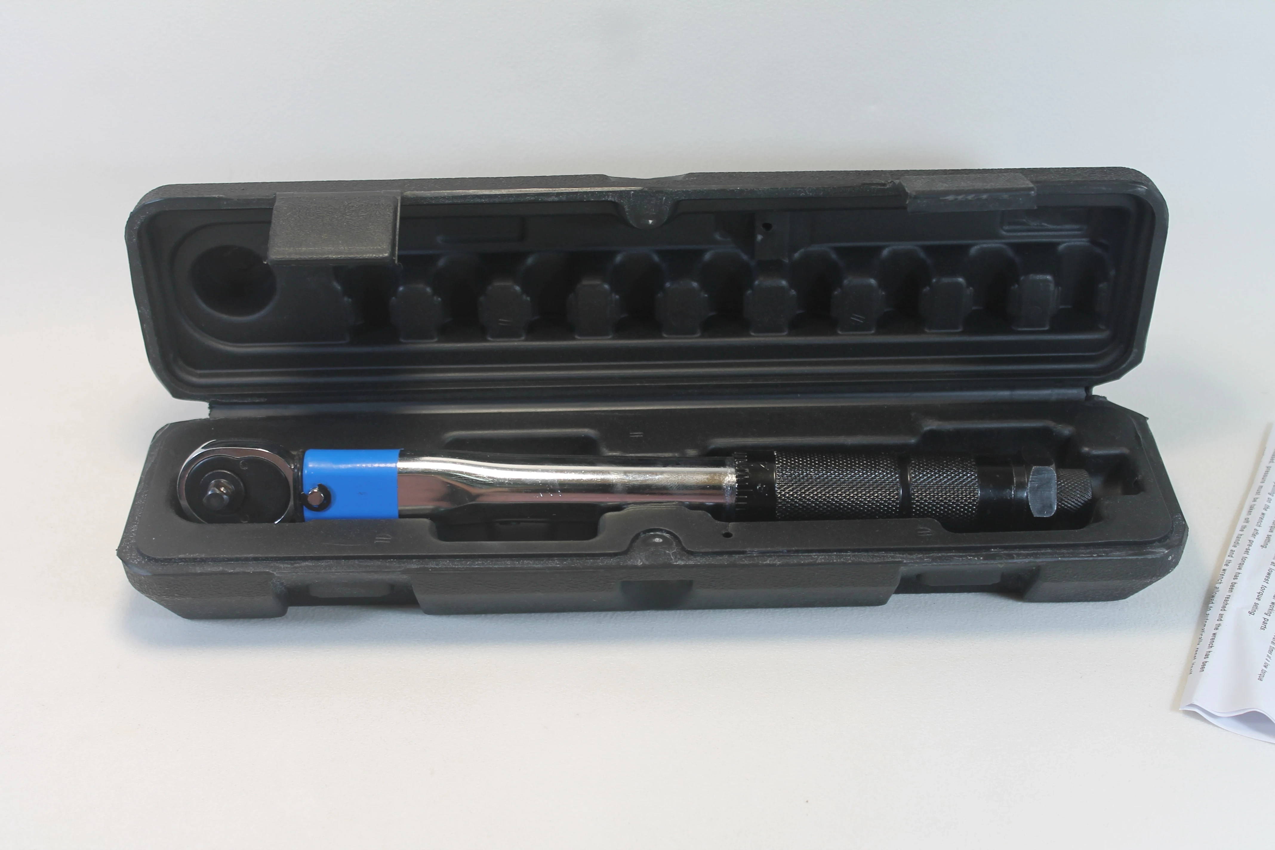 klucz-dynamometryczny-falcon-14-5-25nm-rodzaj-klucza-dynamometryczny