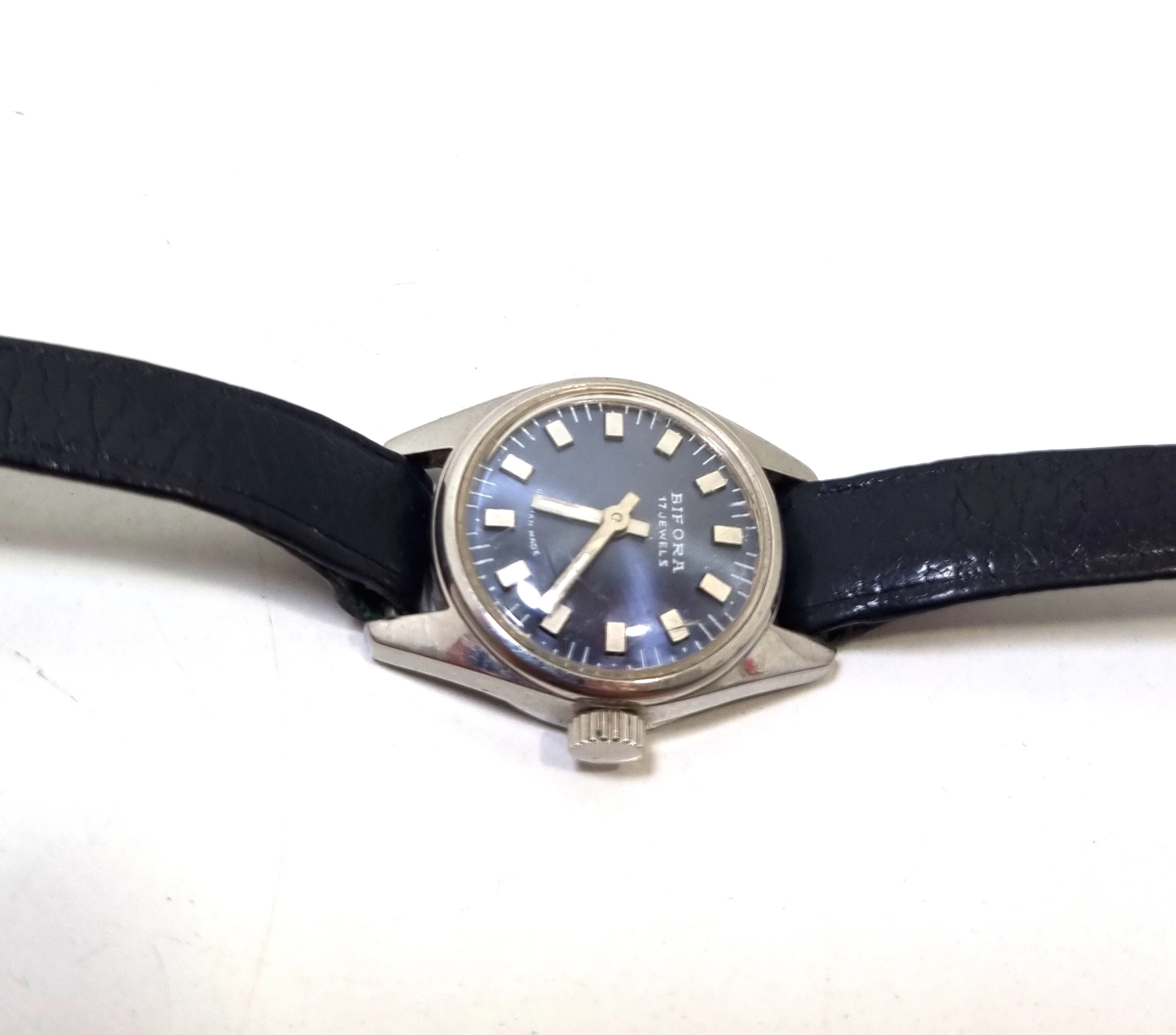 zegarek-damski-automatyczny-bifora-17-jewels-ksztalt-koperty-okragla