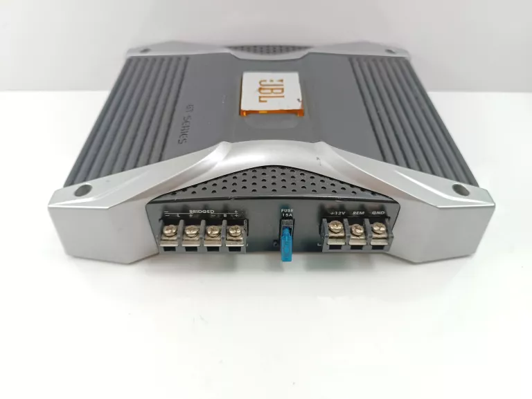 WZMACNIACZ JBL GT5-A402