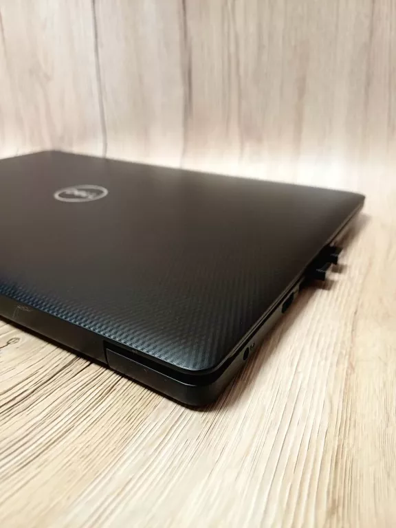 LAPTOP LAPTOP DELL INSPIRON 3583 15,6 4GB/1TB HDD