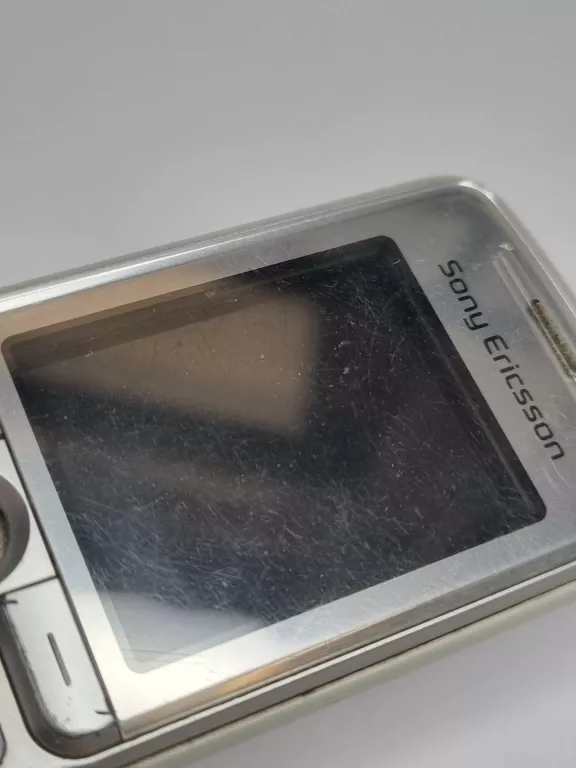 telefon-sony-ericsson-k310i-lad-tylko-plus-stan-uzywany