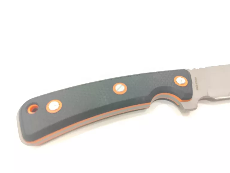 NOŻ MYŚLIWSKI SOLOGNAC SIKA 130 GRIP BLACK