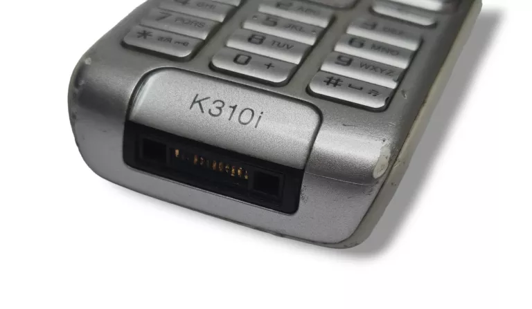 telefon-sony-ericsson-k310i-lad-tylko-plus-kolor-srebrny