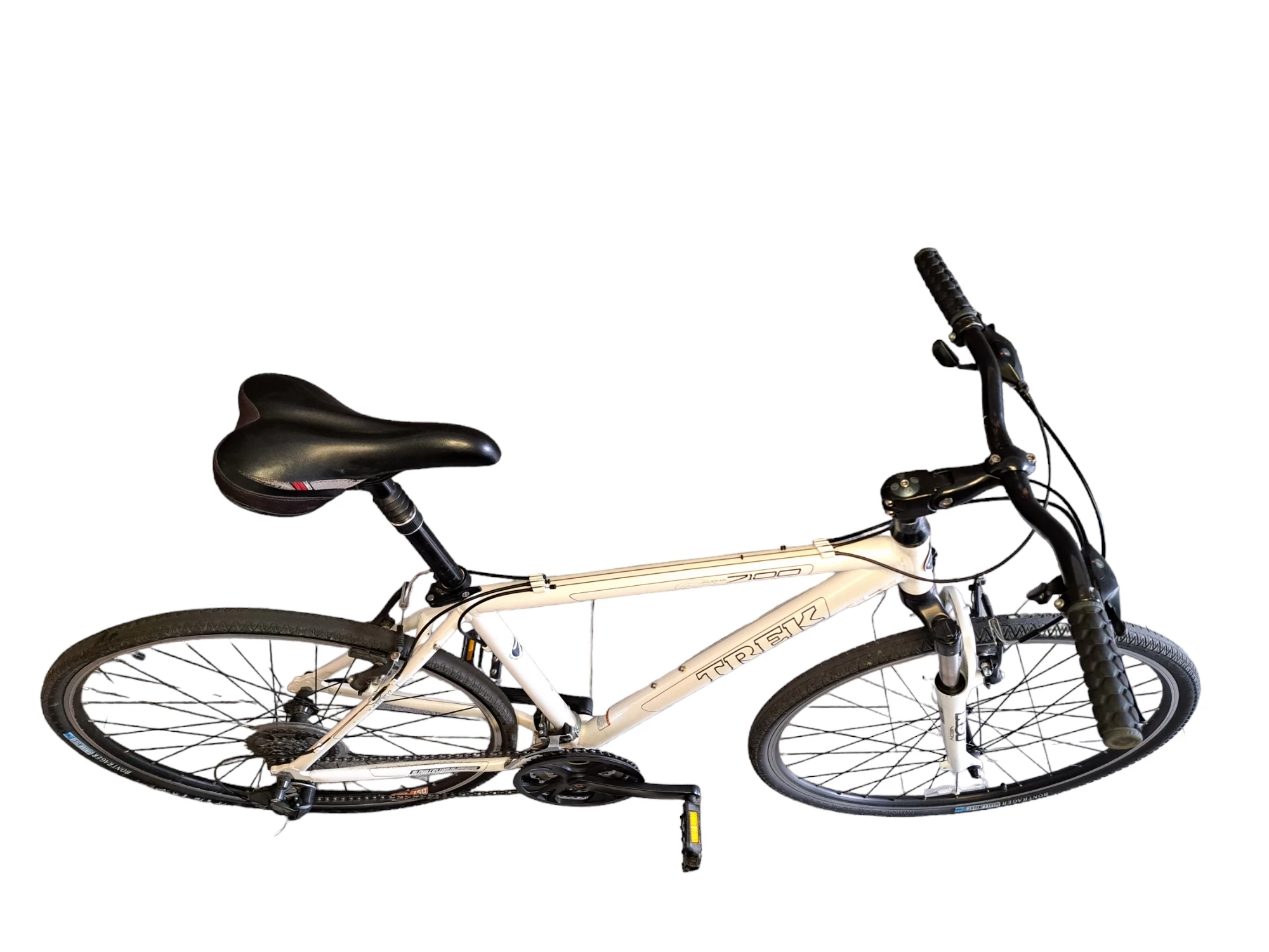 rower-trek-7100-bialy-kolor-bialy