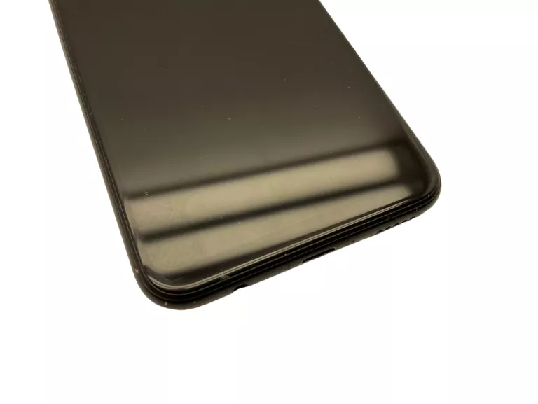 telefon-huawei-mate-20-lite-przekatna-ekranu-63