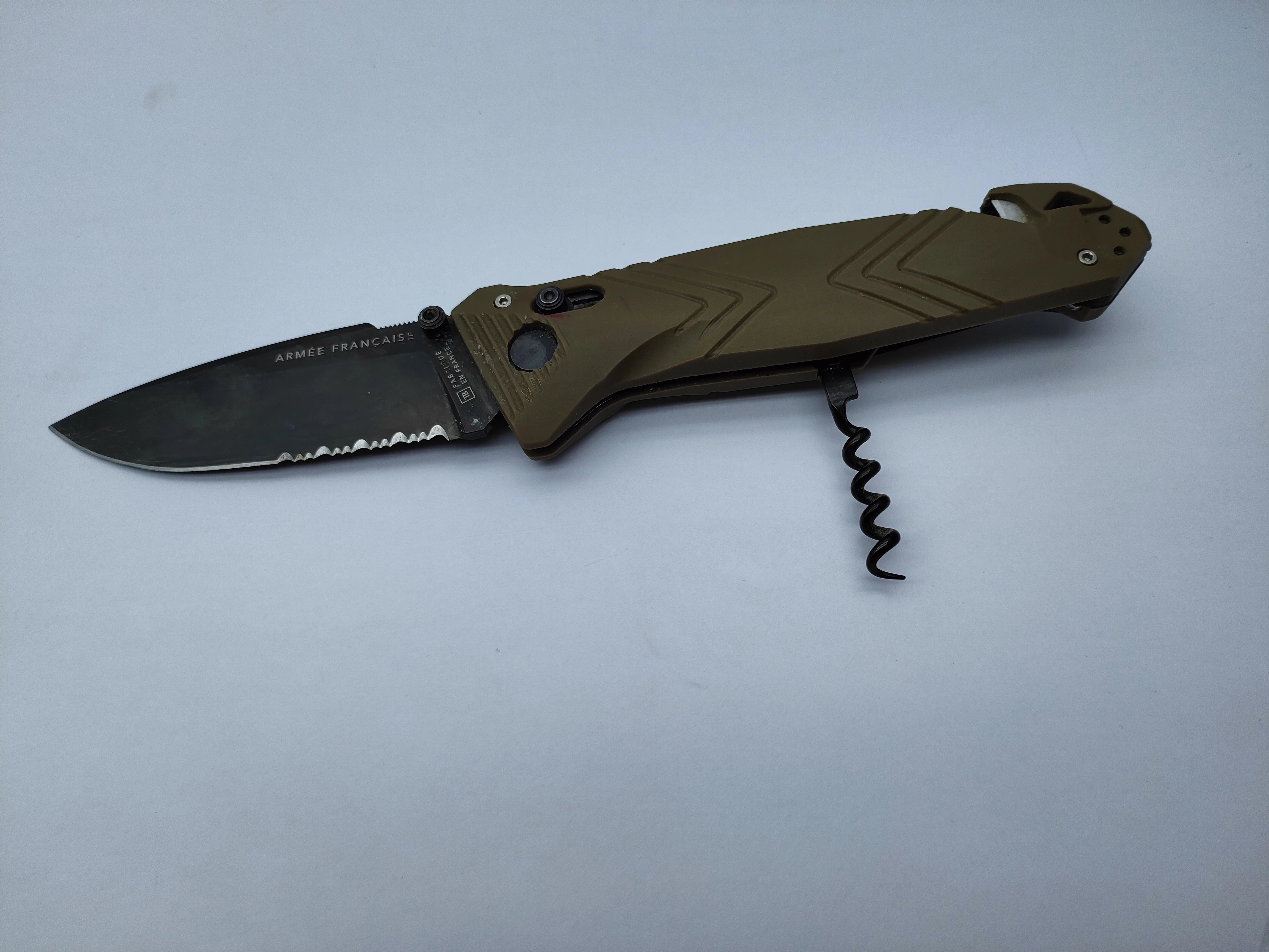 noz-legii-cudzoziemskiej-kosciuszki-831u-wroclaw