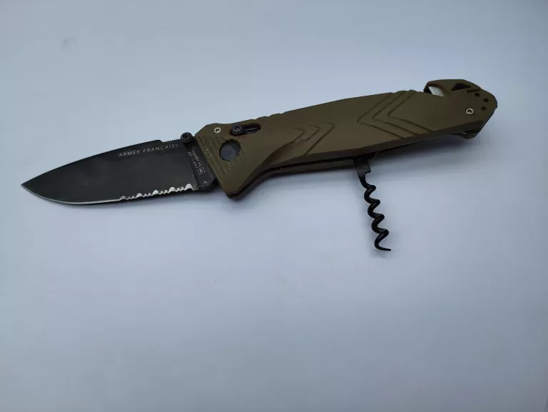 noz-legii-cudzoziemskiej-kosciuszki-831u-wroclaw