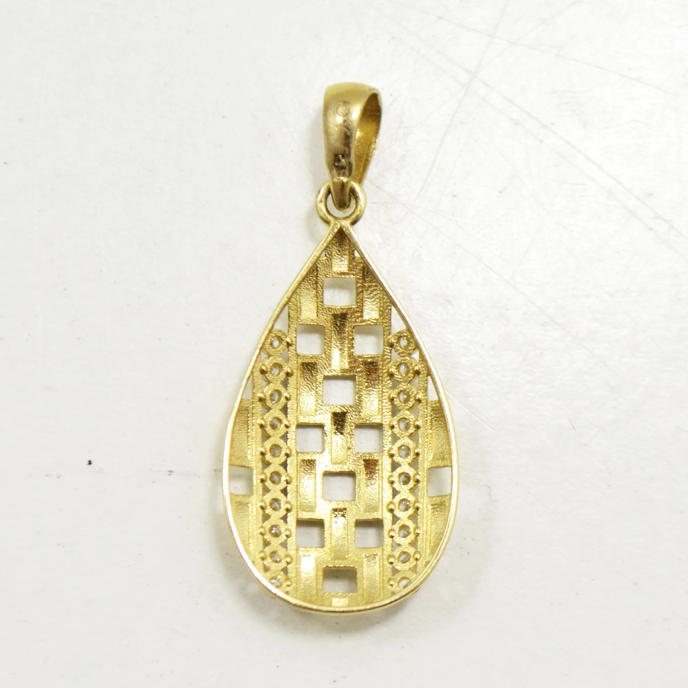 zlota-zawieszka-585-215-g-cyrkonia-rodzaj-wyrob-jubilerski