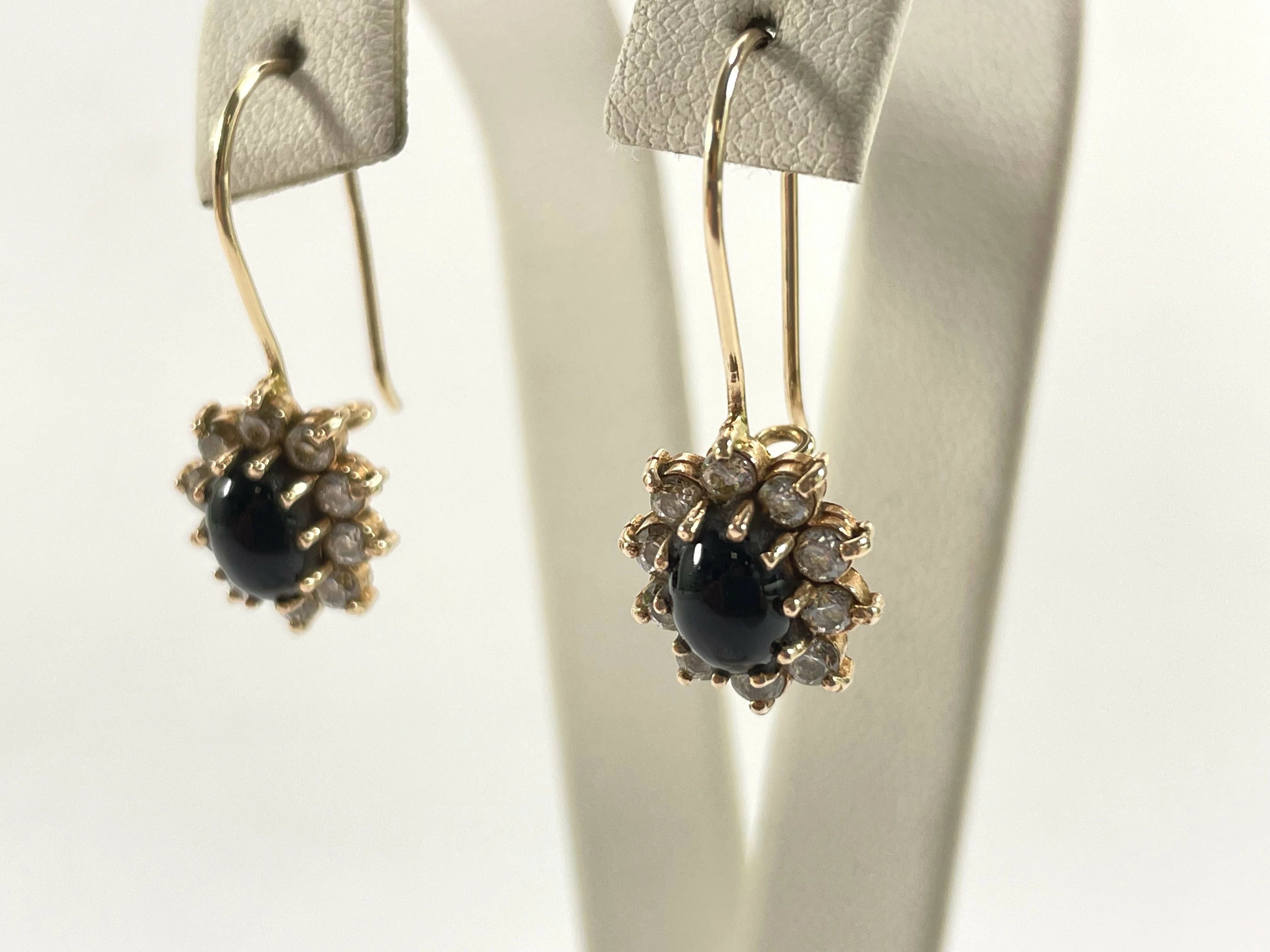 piekne-zlote-kolczyki-bigiel-zamkniety-585-362g-motyw-brak