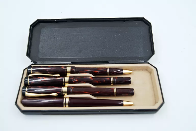 zestaw-3-dlugopisow-i-pioro-ze-stalowka-iridium-point-germany-stan-uzywany