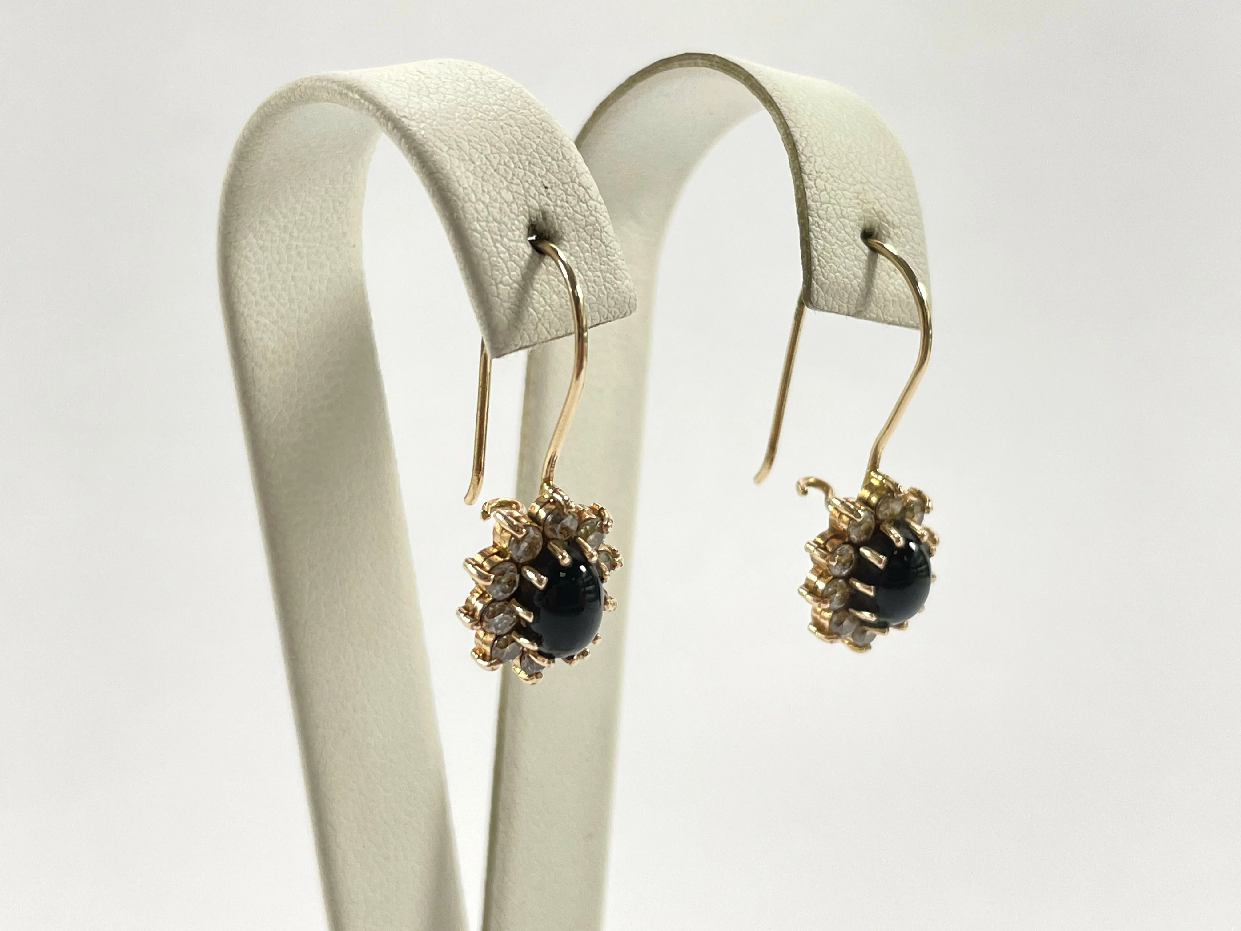 piekne-zlote-kolczyki-bigiel-zamkniety-585-362g-material-zloto