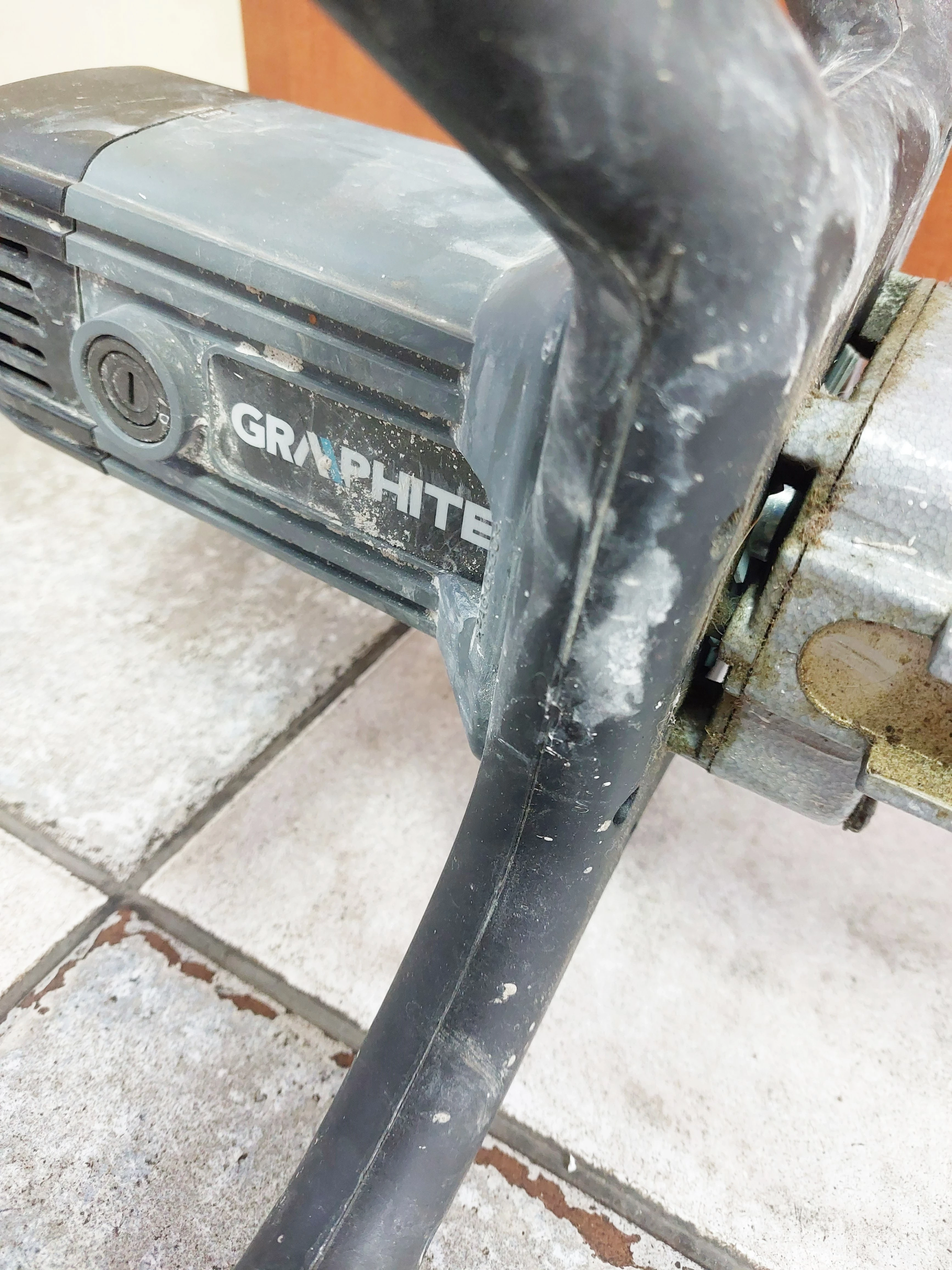 mieszarka-graphite-58g784-maksymalna-srednica-mieszadla-160