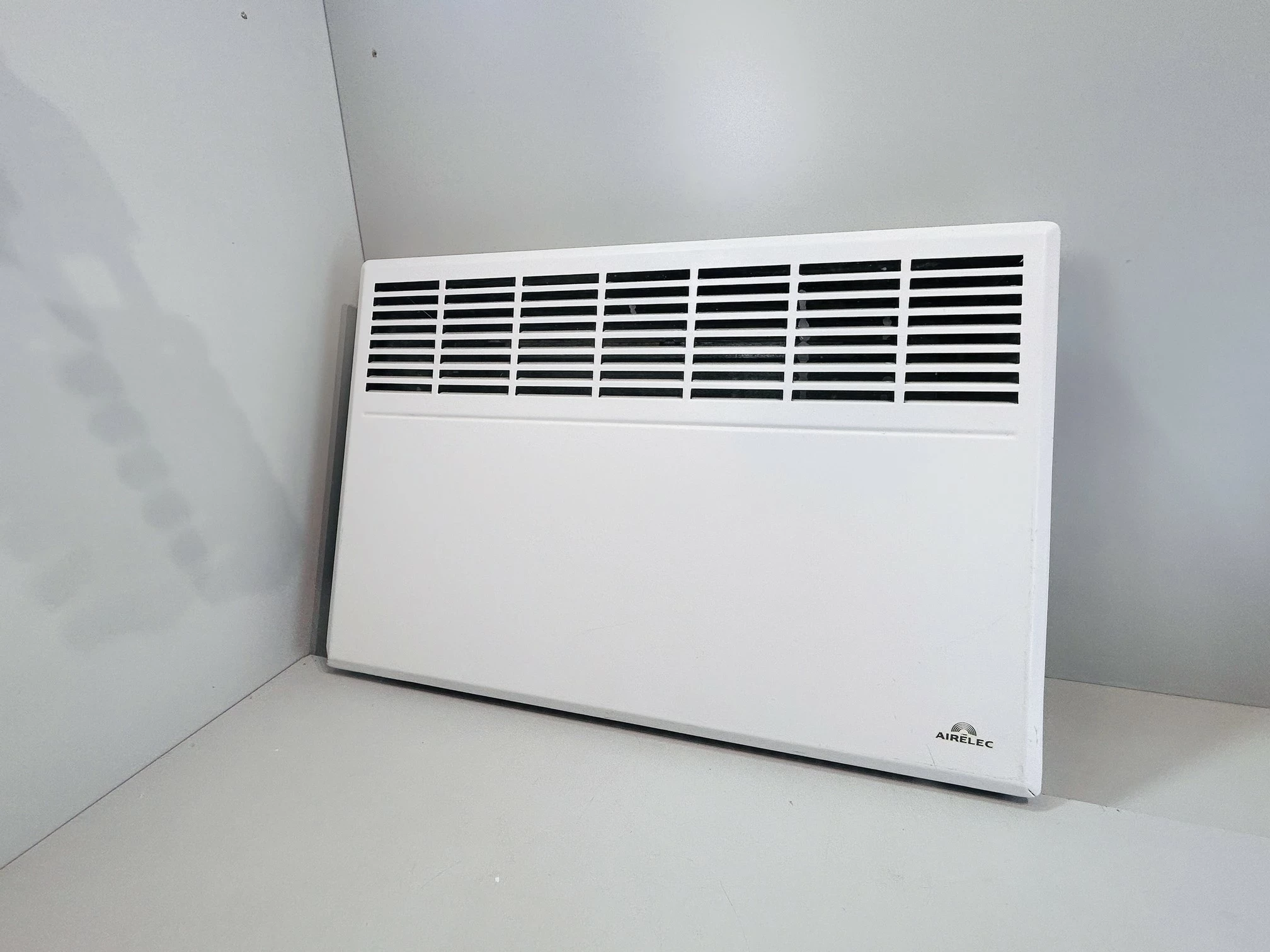 basic-p9402-ml15-grzejnik-konwektorowy-plac-krakowski-3-zabrze-sj