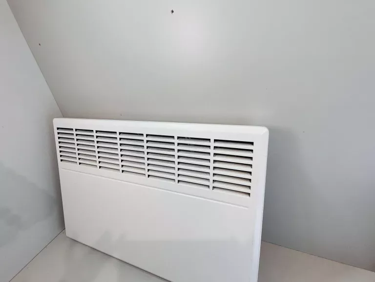 basic-p9402-ml15-grzejnik-konwektorowy-stan-uzywany