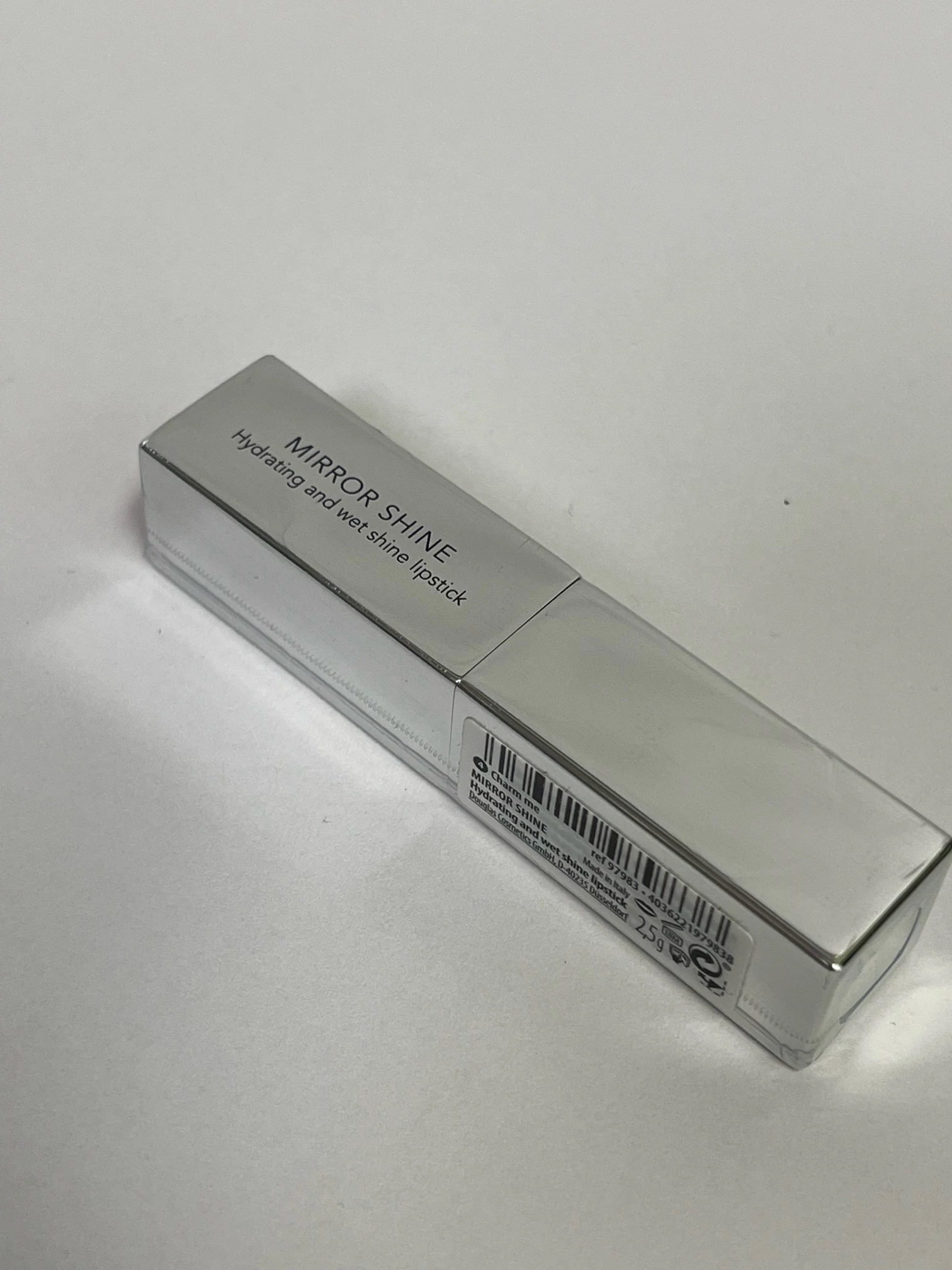 pomadka-douglas-mirror-shine-charm-me-4-ideal-kolor-czerwony