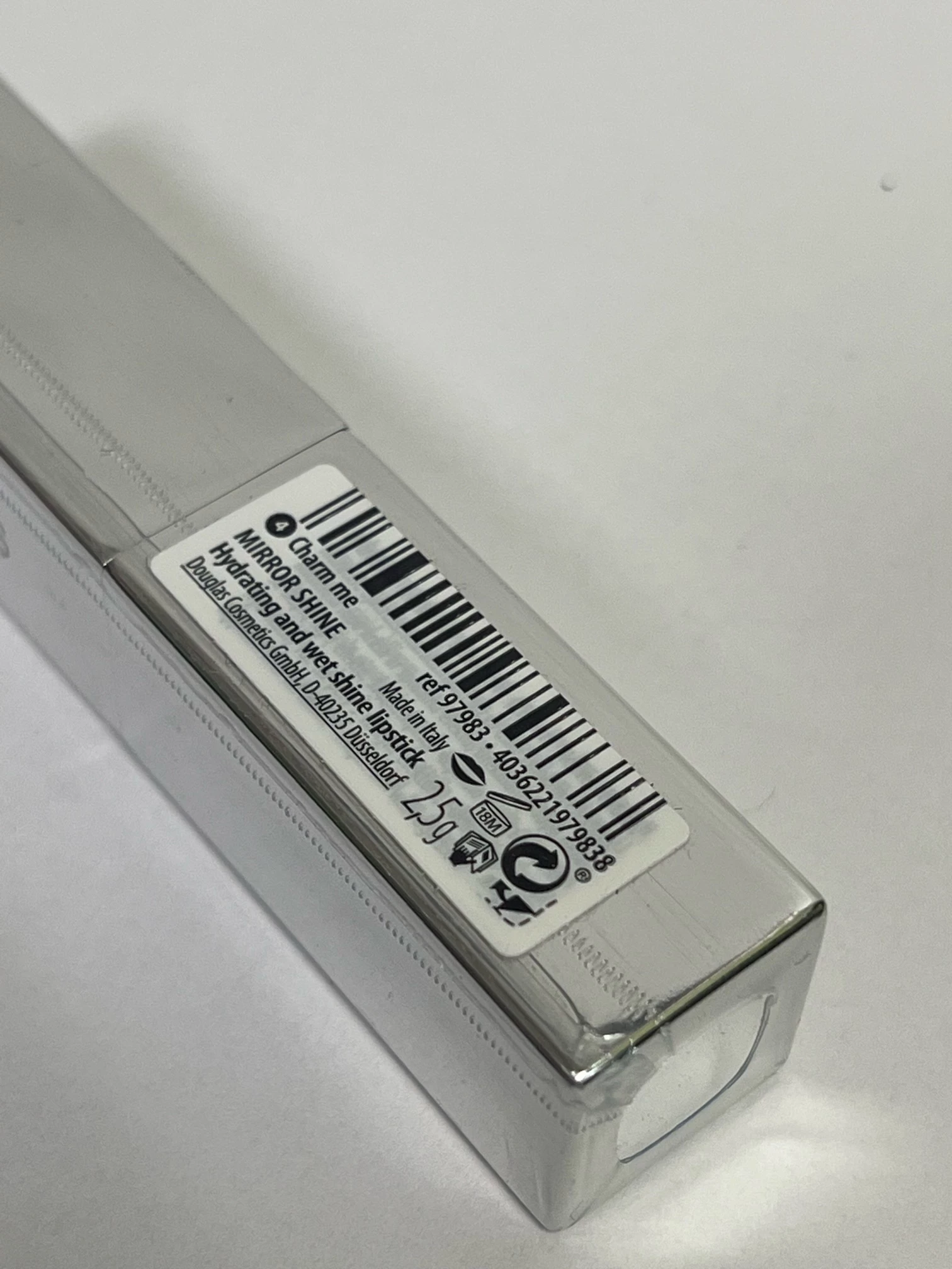 pomadka-douglas-mirror-shine-charm-me-4-ideal-marka-douglas